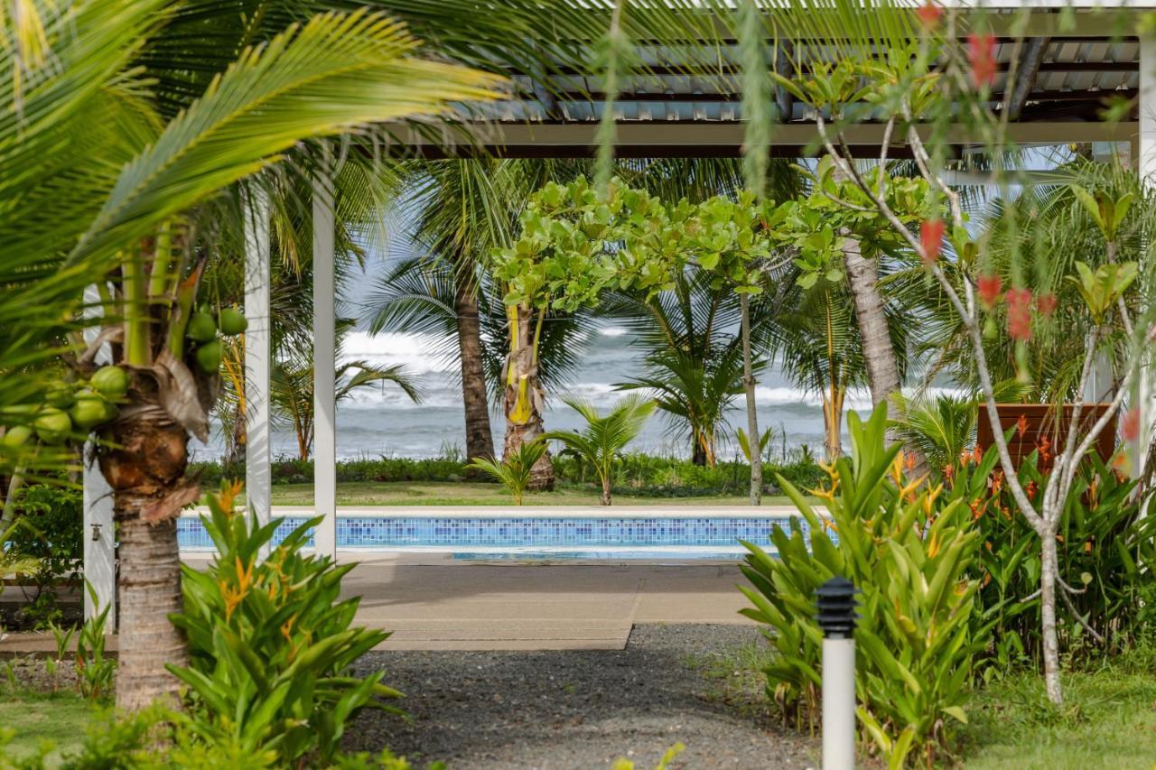 Salvatierra Beachfront Hotel Puerto Coyote Экстерьер фото
